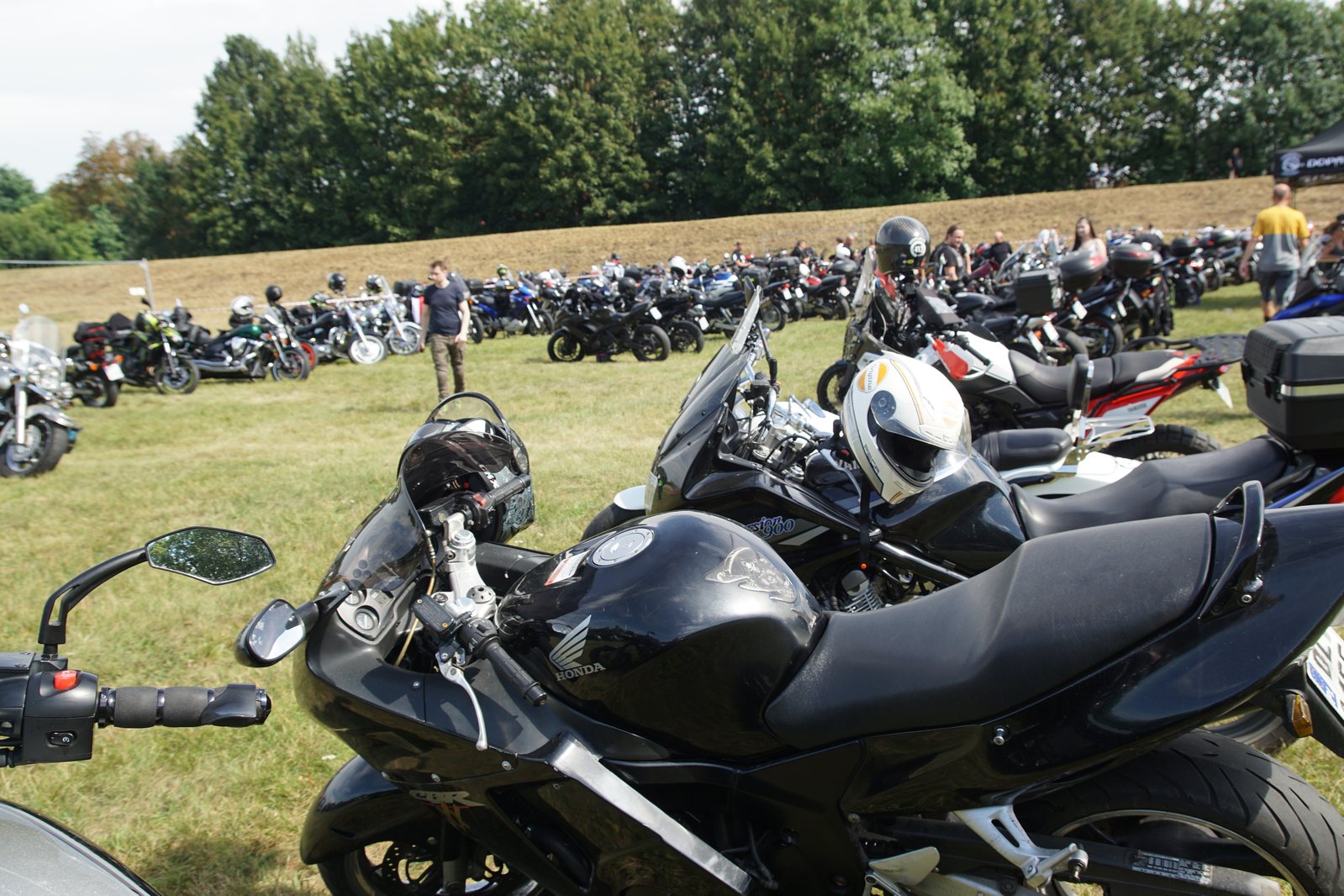 Motocyklowa parada przejechała przez Legnicę