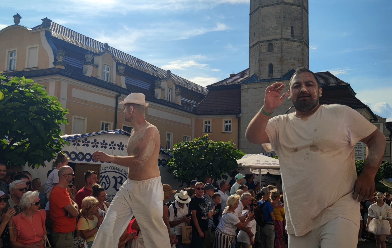 Parada miłości do gliny: Święto ceramiki w Bolesławcu