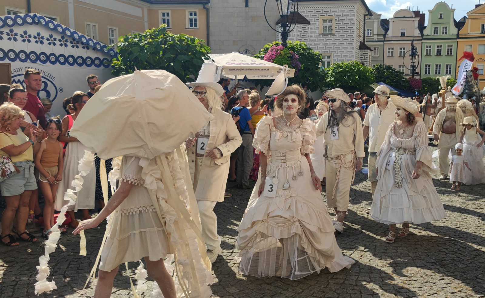 Parada miłości do gliny: Święto ceramiki w Bolesławcu