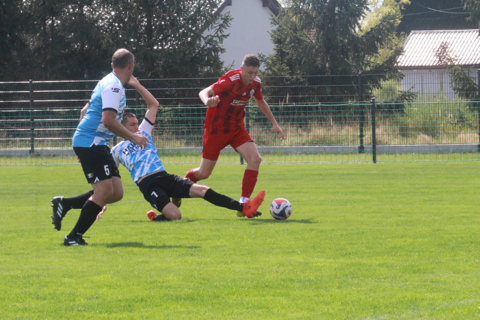 Dąb Stowarzyszenie Siedliska po walkowerze wygrywa 3:0