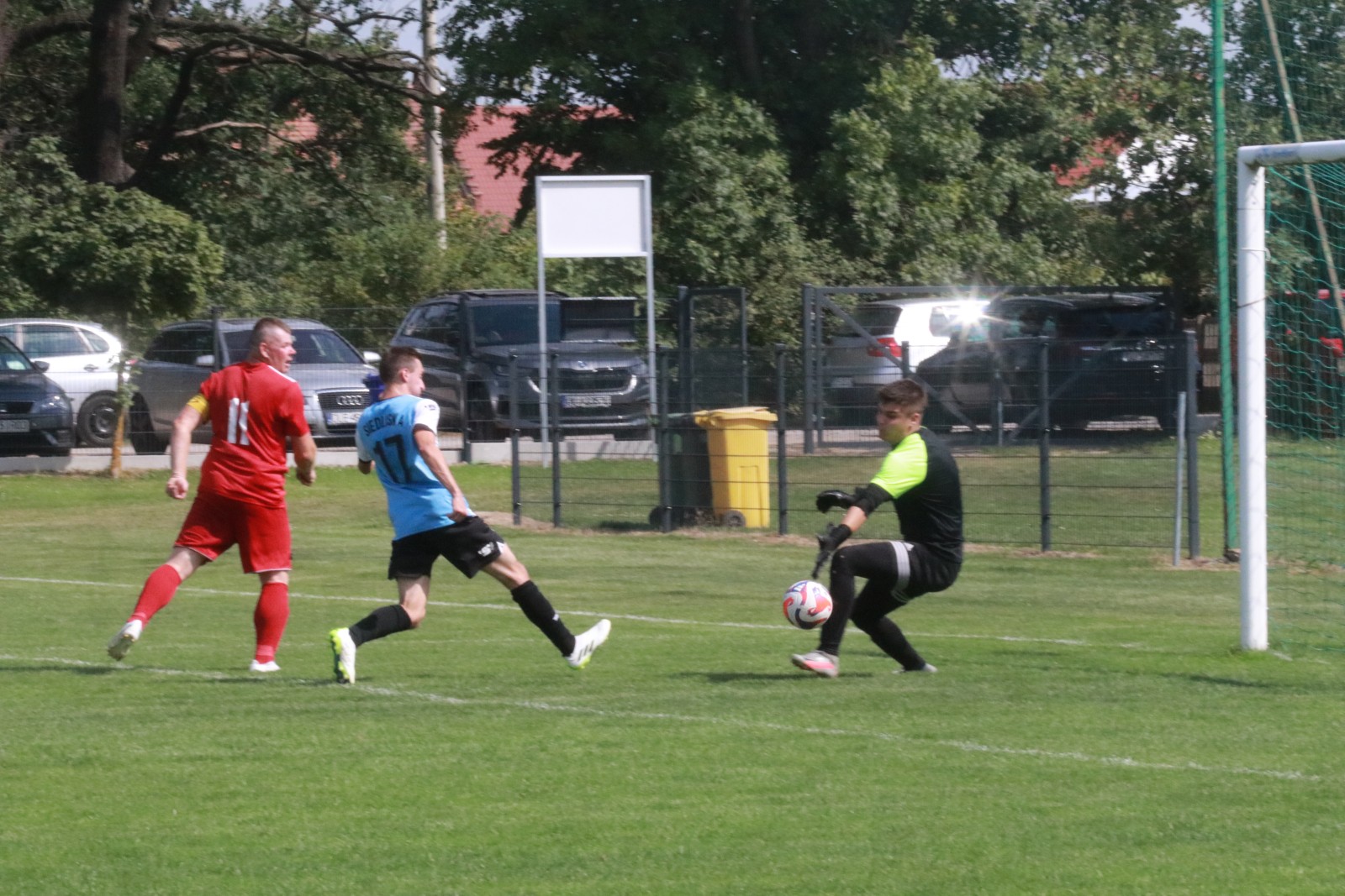 Dąb Stowarzyszenie Siedliska po walkowerze wygrywa 3:0