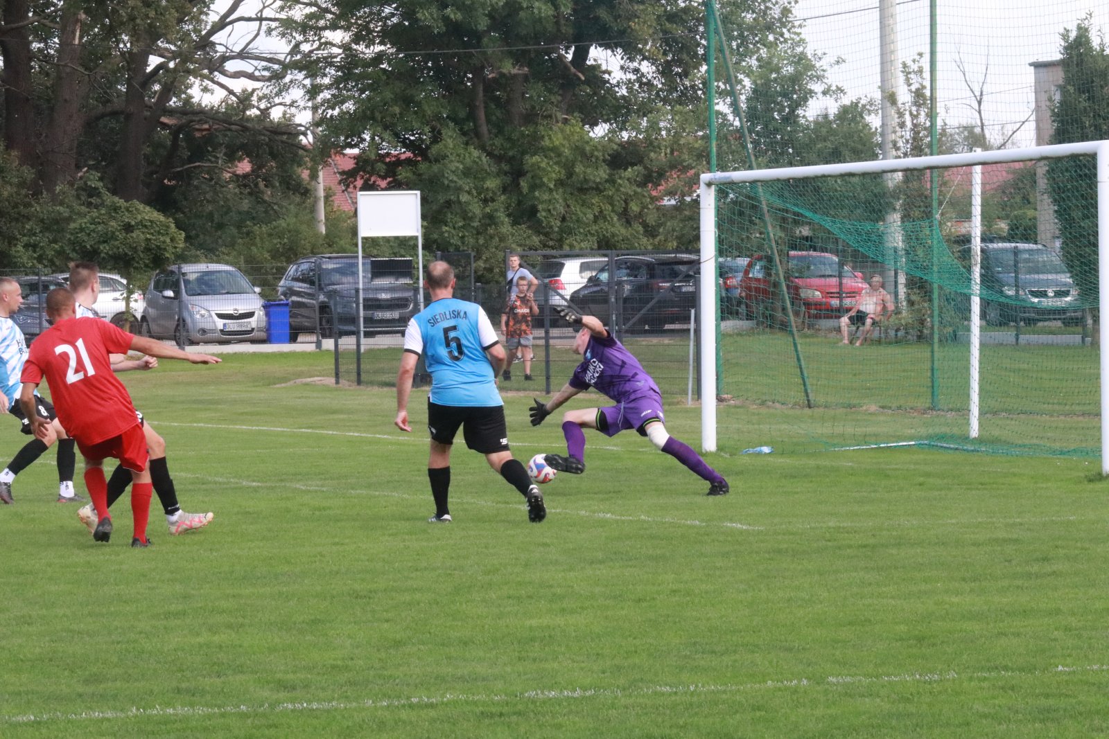 Dąb Stowarzyszenie Siedliska po walkowerze wygrywa 3:0