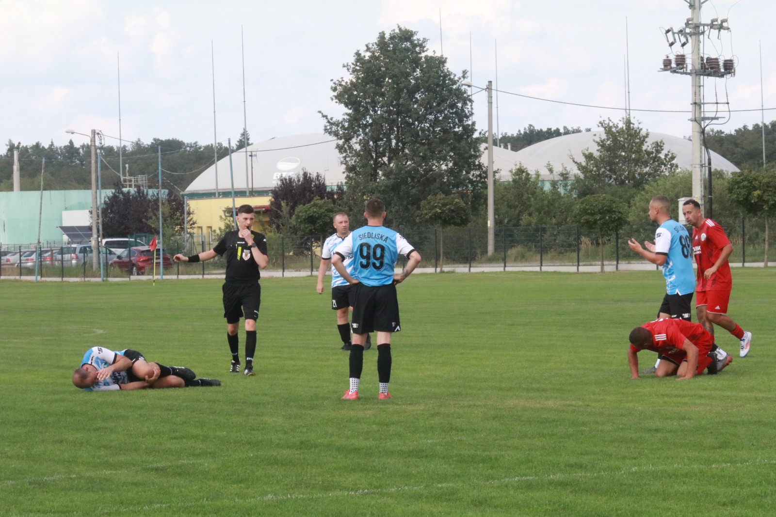 Dąb Stowarzyszenie Siedliska po walkowerze wygrywa 3:0