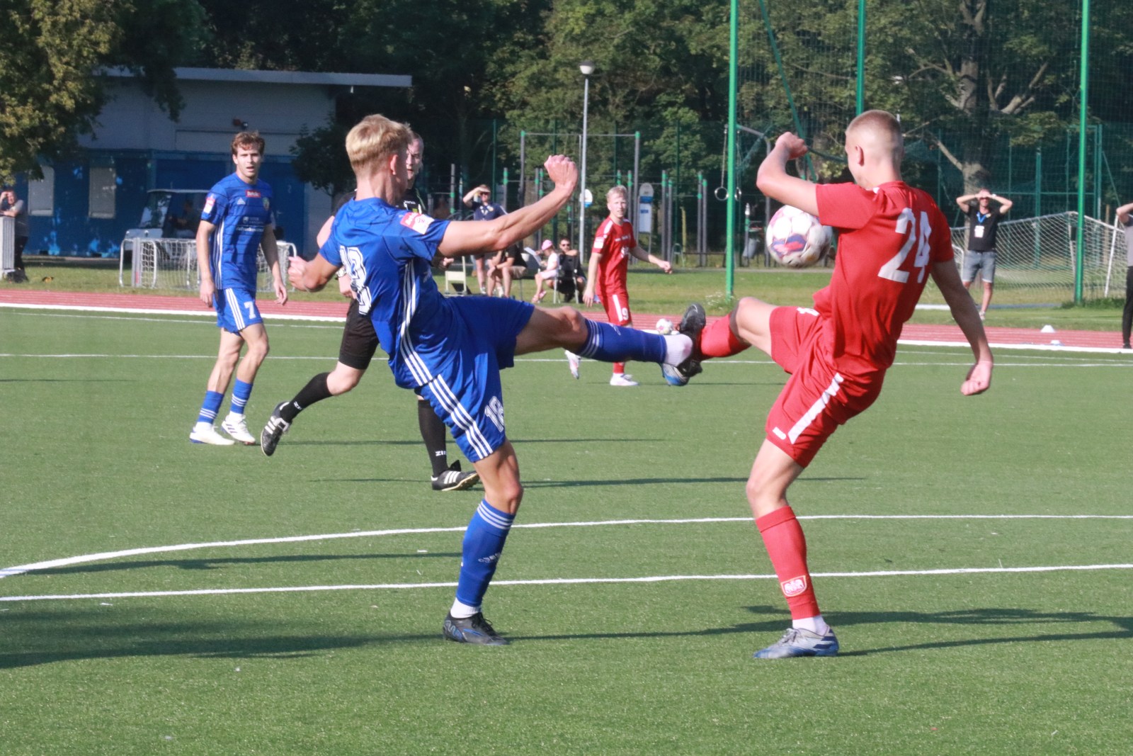 Gol dla Miedzi II w ostatniej minucie meczu na wagę zwycięstwa
