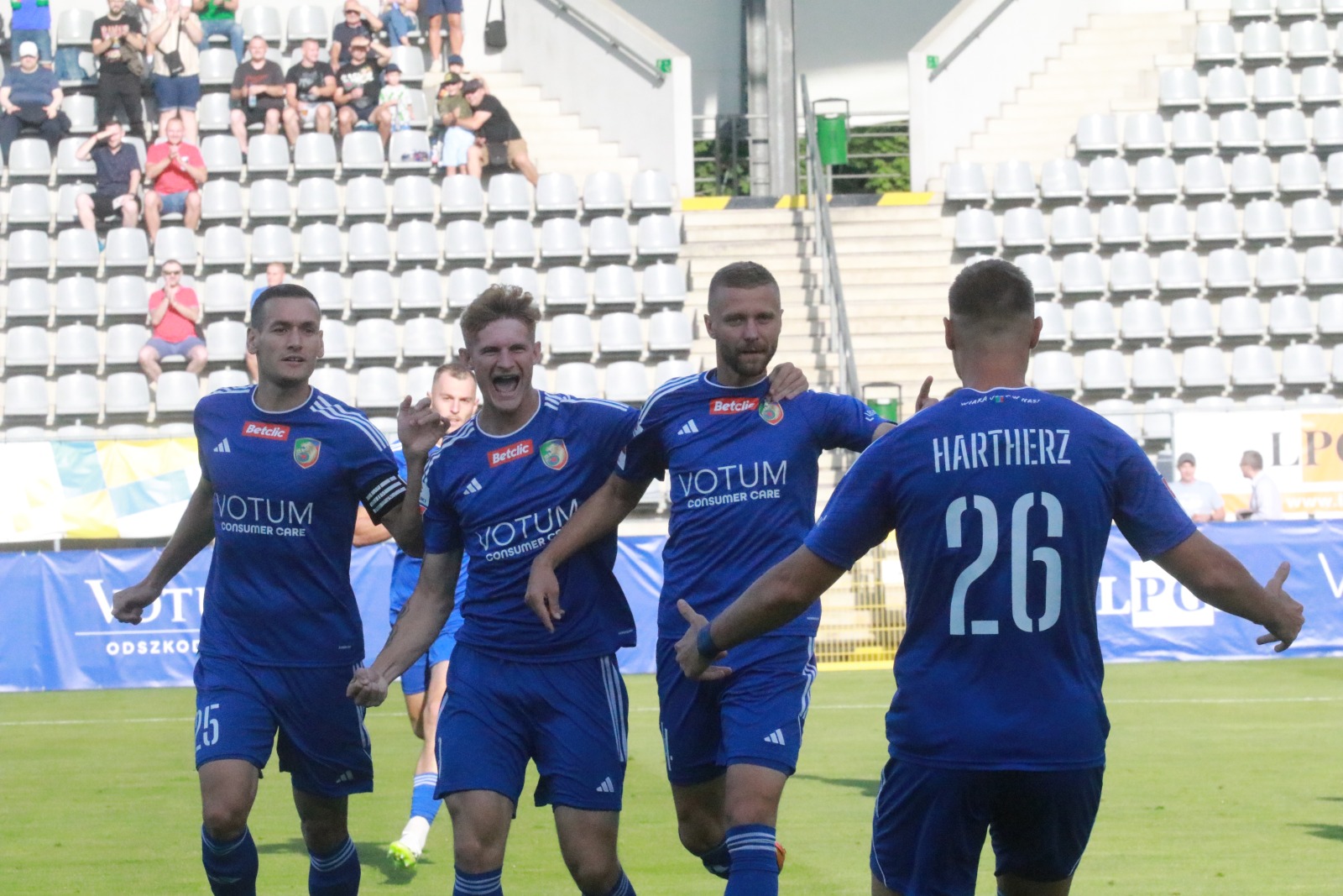 Wysoka wygrana Miedzi Legnica ze Zniczem Pruszków