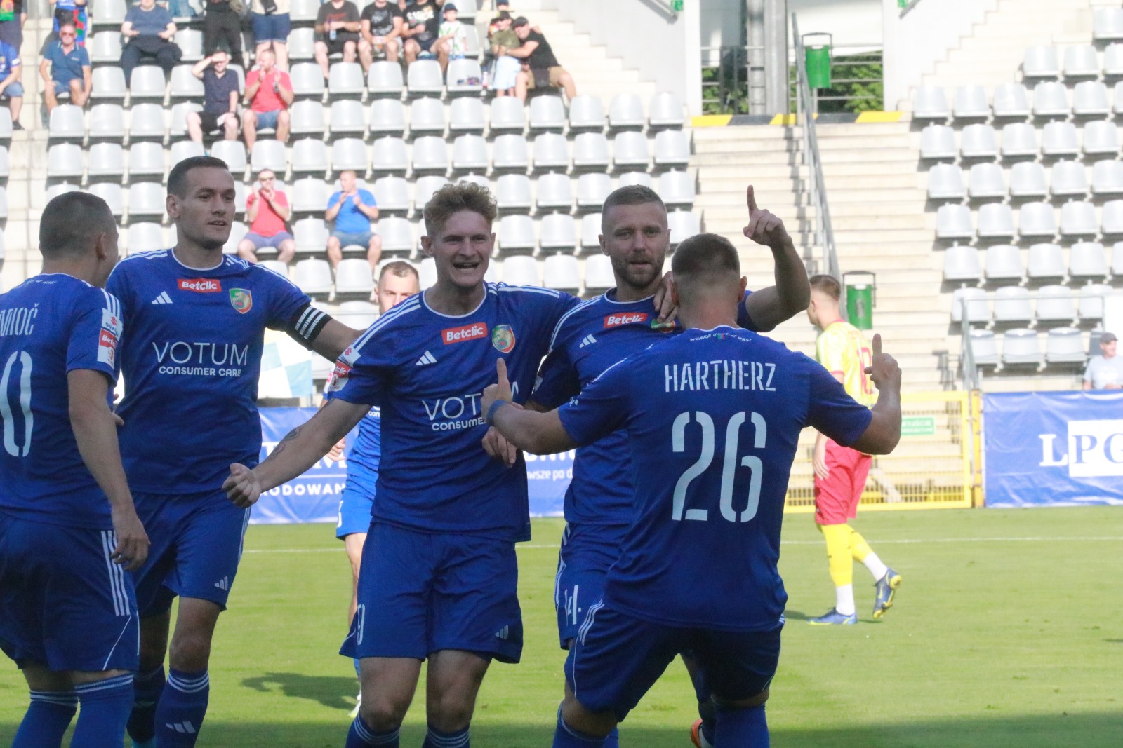 Wysoka wygrana Miedzi Legnica ze Zniczem Pruszków