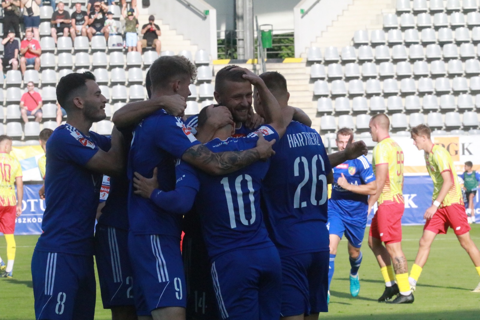 Wysoka wygrana Miedzi Legnica ze Zniczem Pruszków