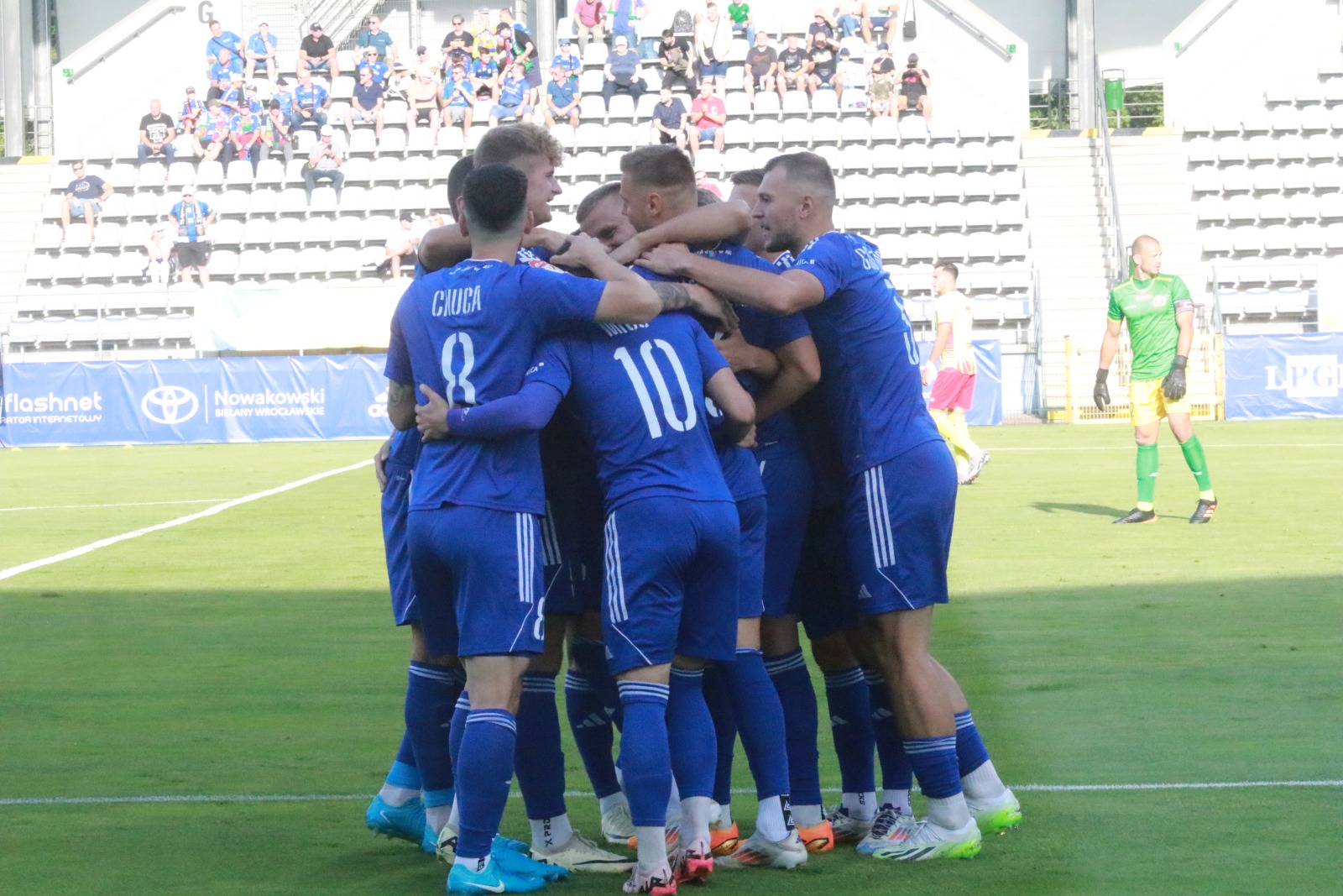Wysoka wygrana Miedzi Legnica ze Zniczem Pruszków