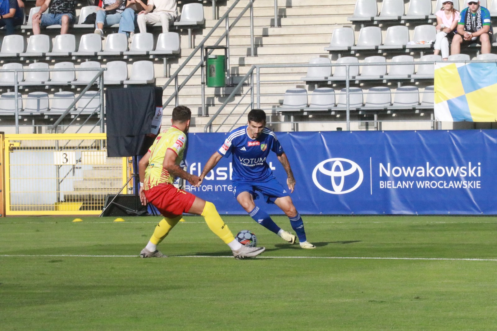 Wysoka wygrana Miedzi Legnica ze Zniczem Pruszków