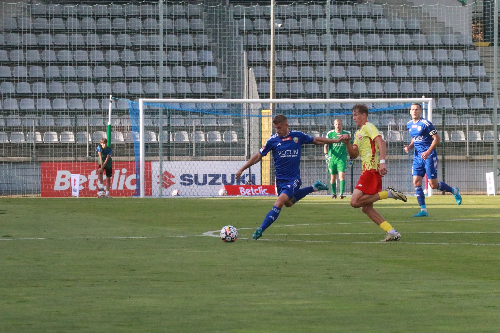 Wysoka wygrana Miedzi Legnica ze Zniczem Pruszków