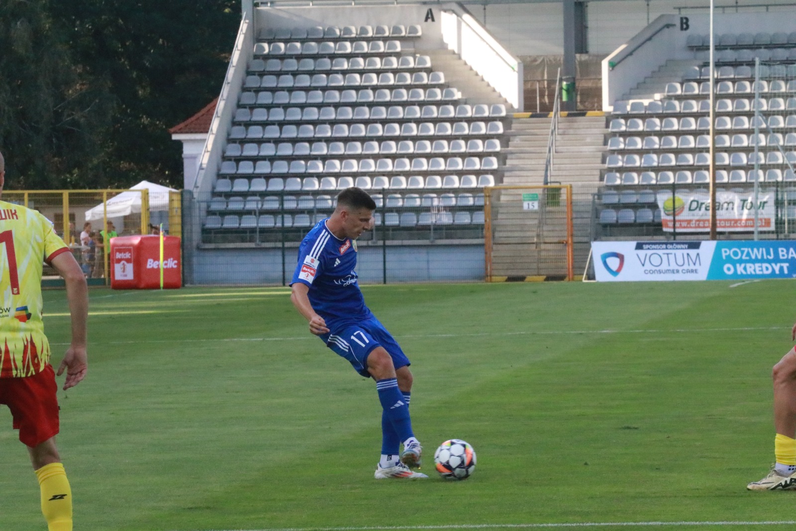 Wysoka wygrana Miedzi Legnica ze Zniczem Pruszków