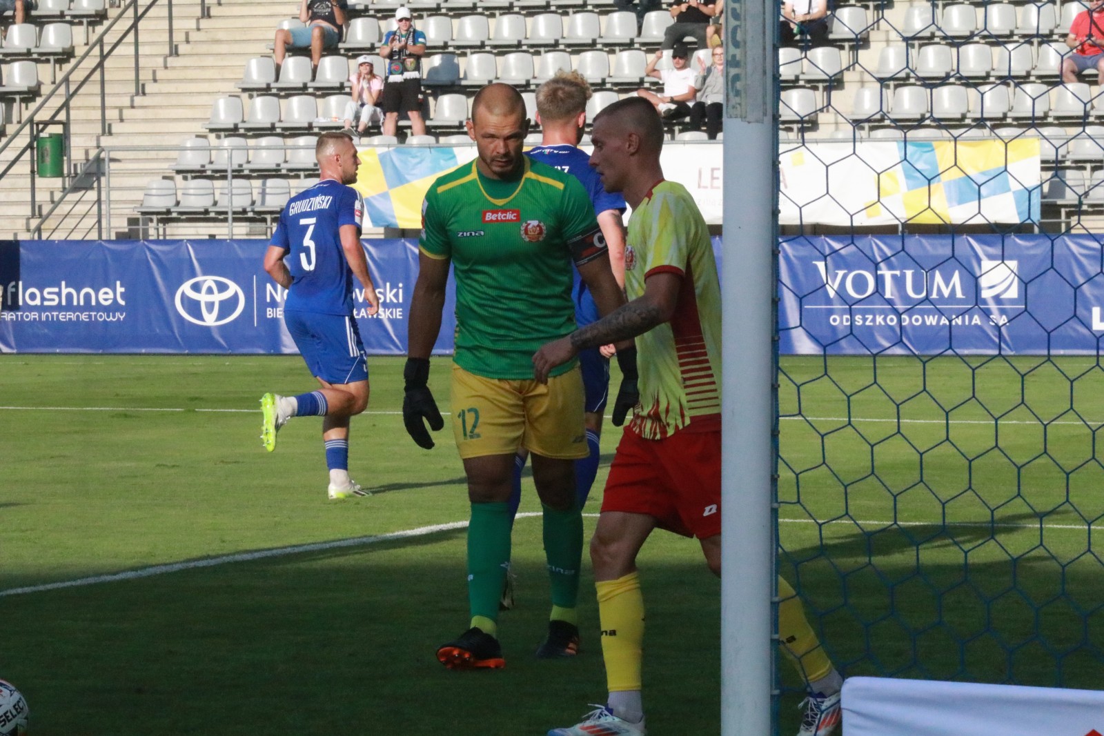 Wysoka wygrana Miedzi Legnica ze Zniczem Pruszków