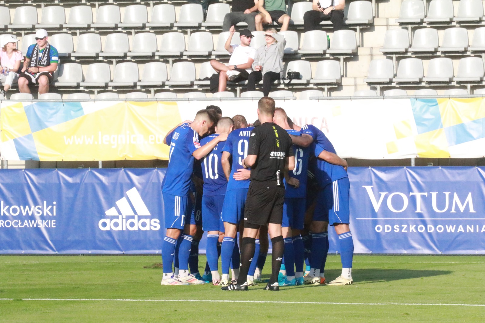 Wysoka wygrana Miedzi Legnica ze Zniczem Pruszków