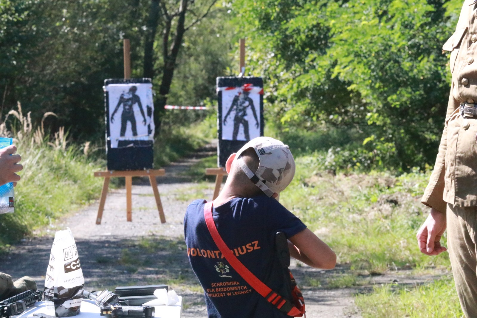 Letnie pożegnanie w schronisku: Spotkanie z Bezdomniakami