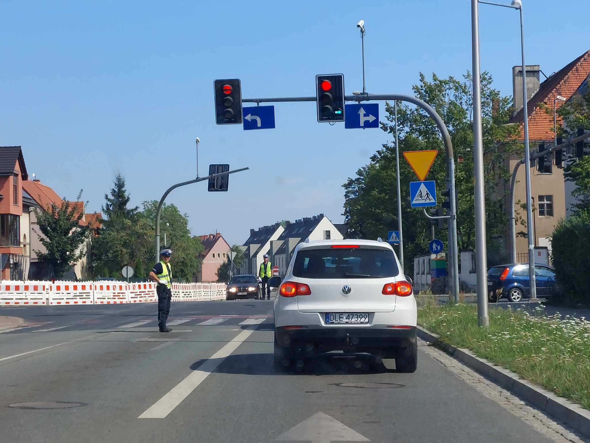 Protestowali przeciwko likwidacji  wjazdu na podwórze