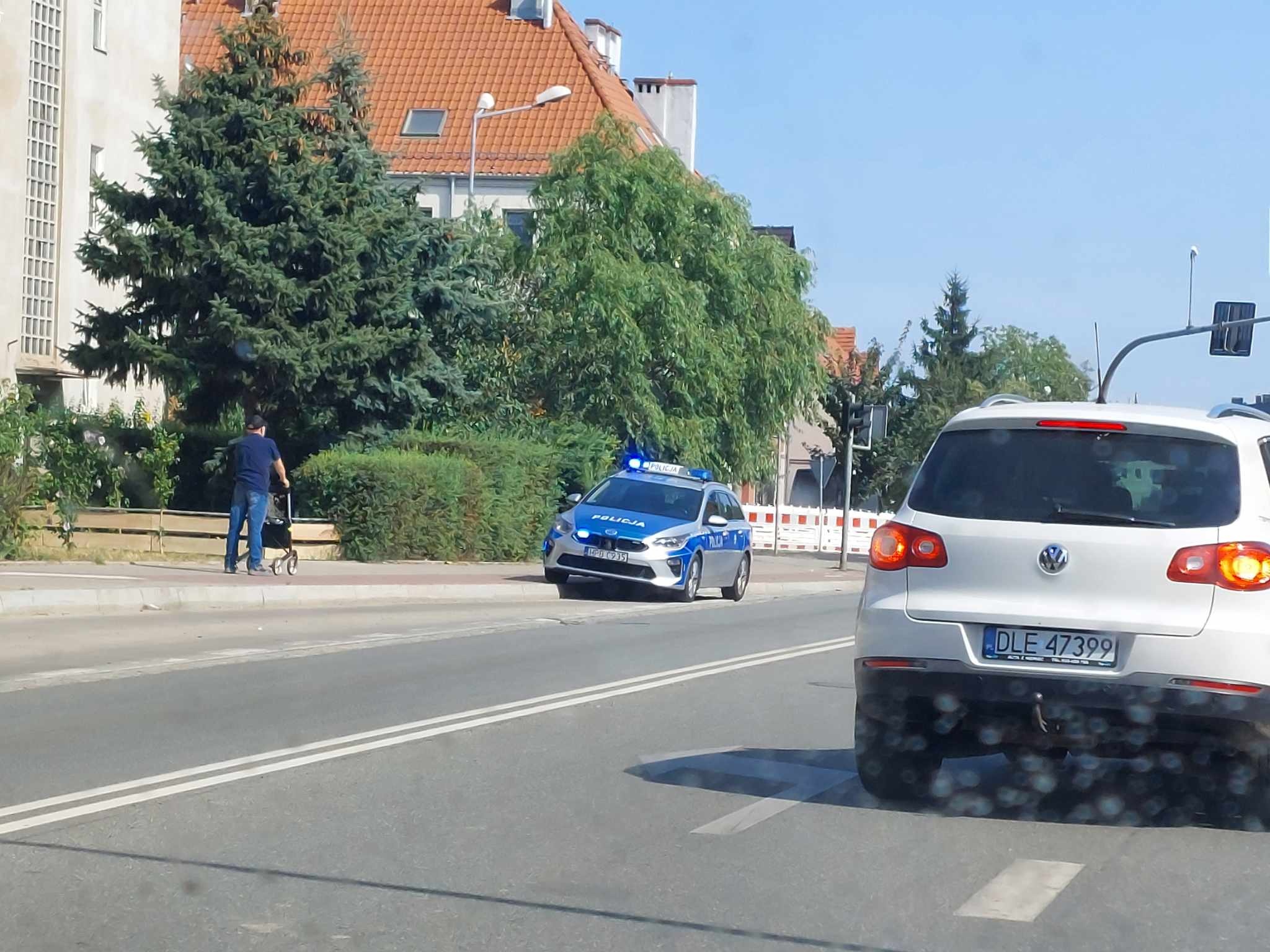 Protestowali przeciwko likwidacji  wjazdu na podwórze