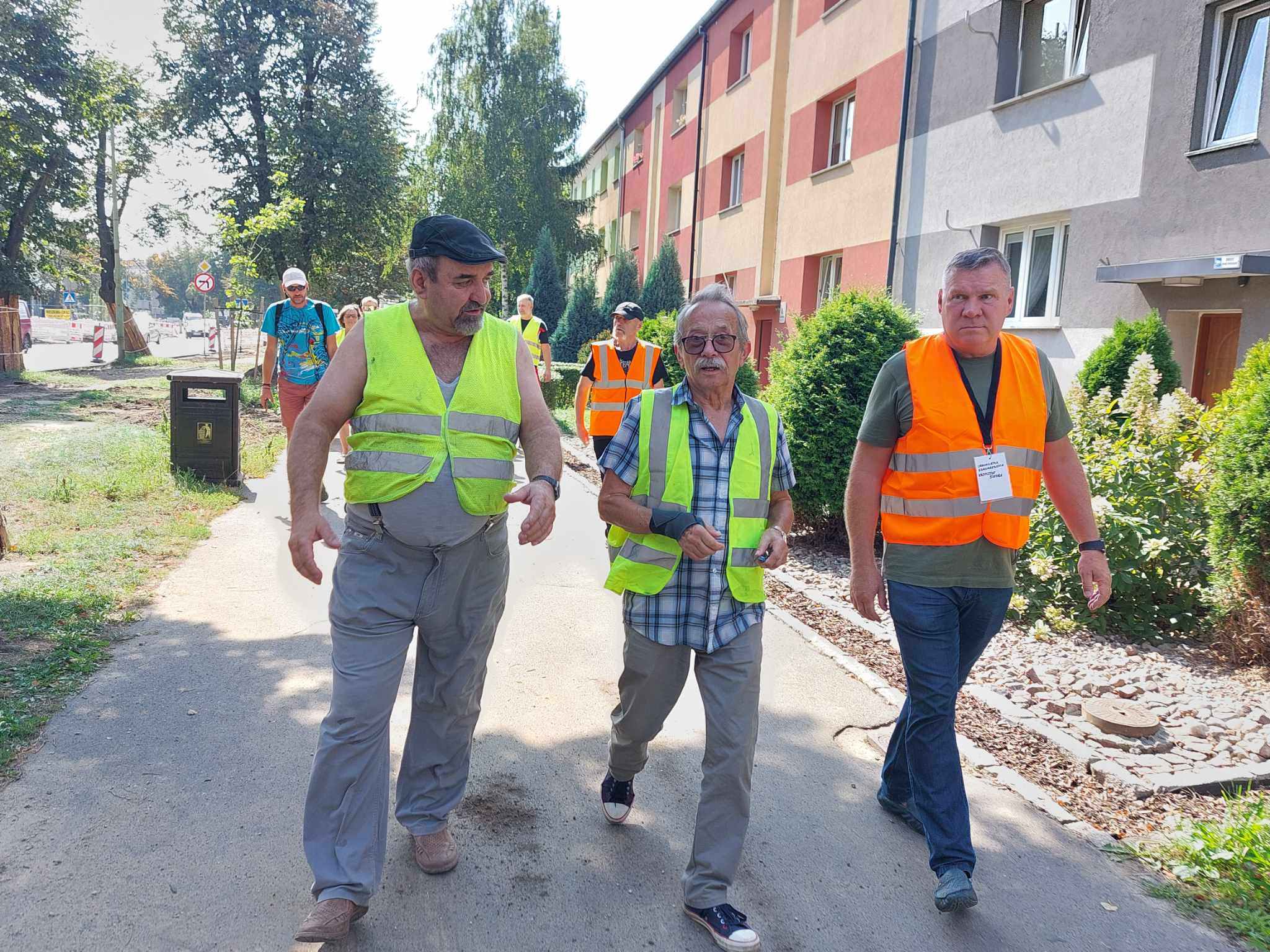 Protestowali przeciwko likwidacji  wjazdu na podwórze