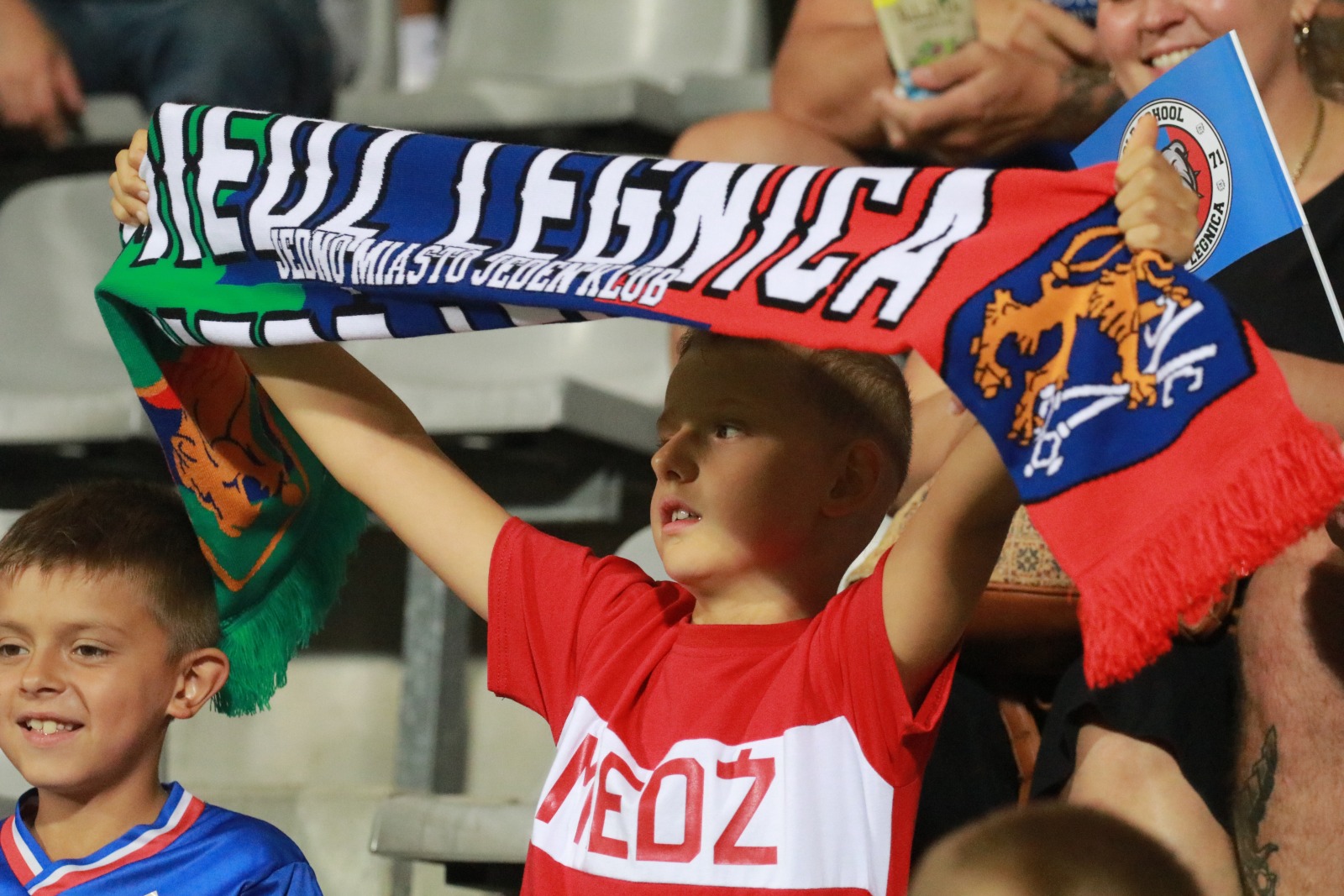 Blisko pięć tysięcy kibiców dopingowało piłkarzy Miedzi
