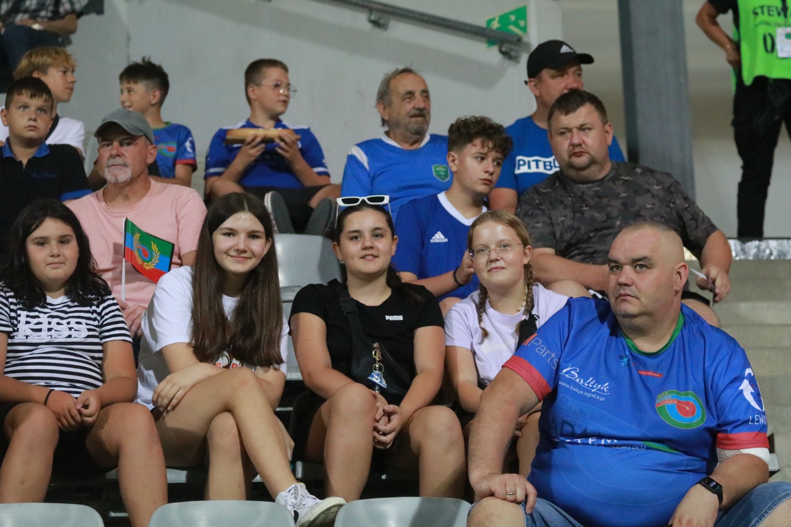 Blisko pięć tysięcy kibiców dopingowało piłkarzy Miedzi