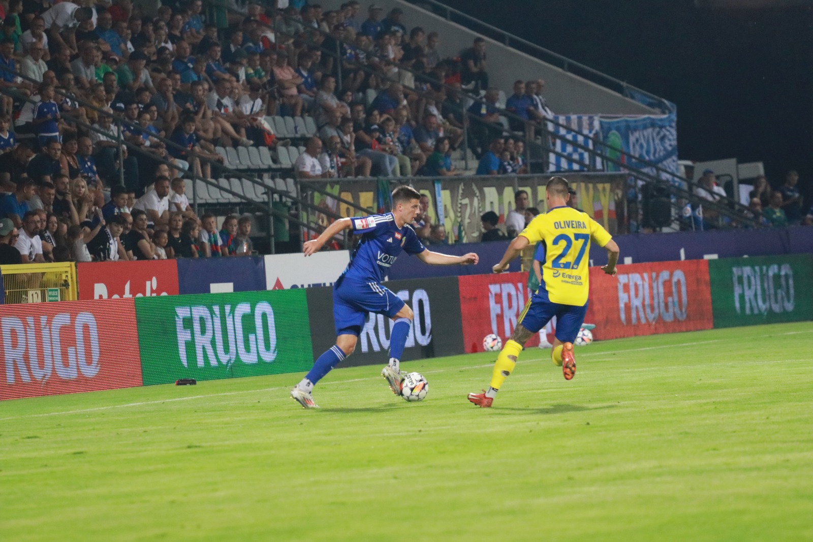 Legniczanie przegrali na własnym boisku z Arką Gdynia