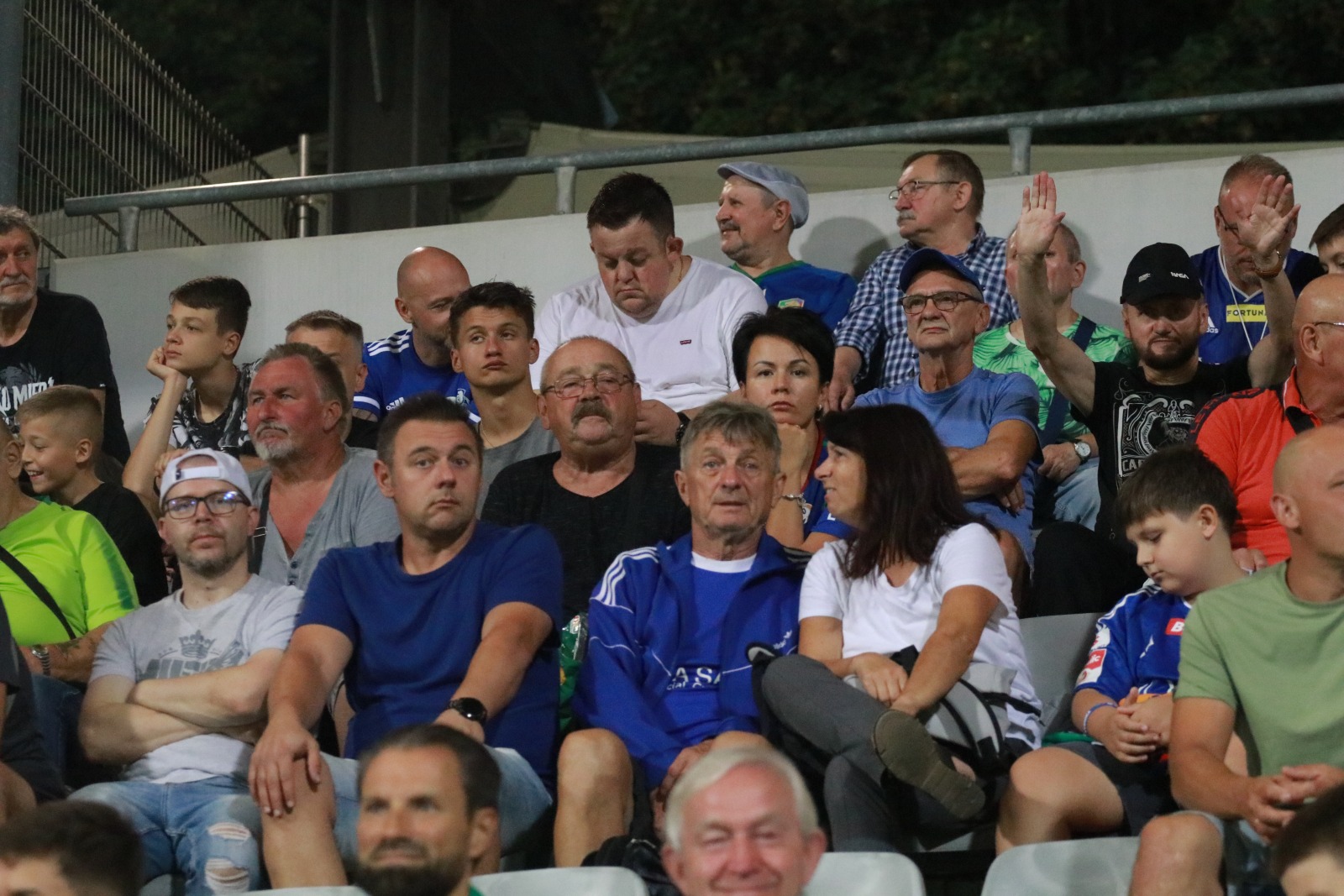 Blisko pięć tysięcy kibiców dopingowało piłkarzy Miedzi