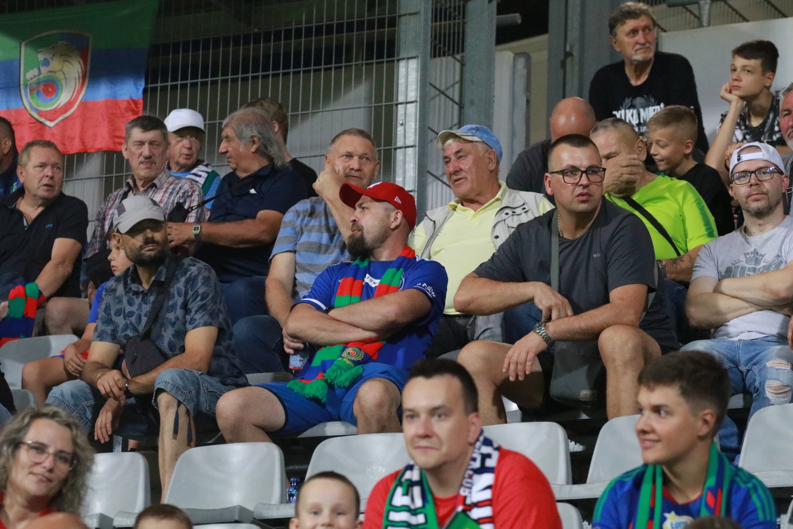 Blisko pięć tysięcy kibiców dopingowało piłkarzy Miedzi