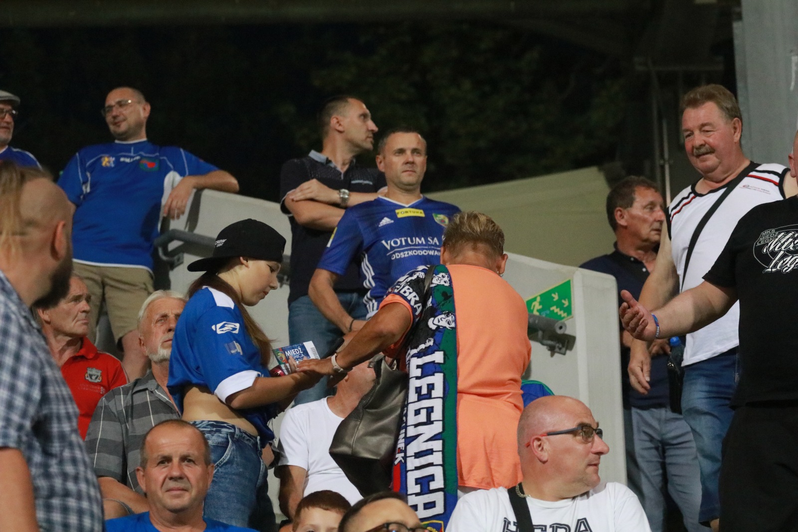 Blisko pięć tysięcy kibiców dopingowało piłkarzy Miedzi
