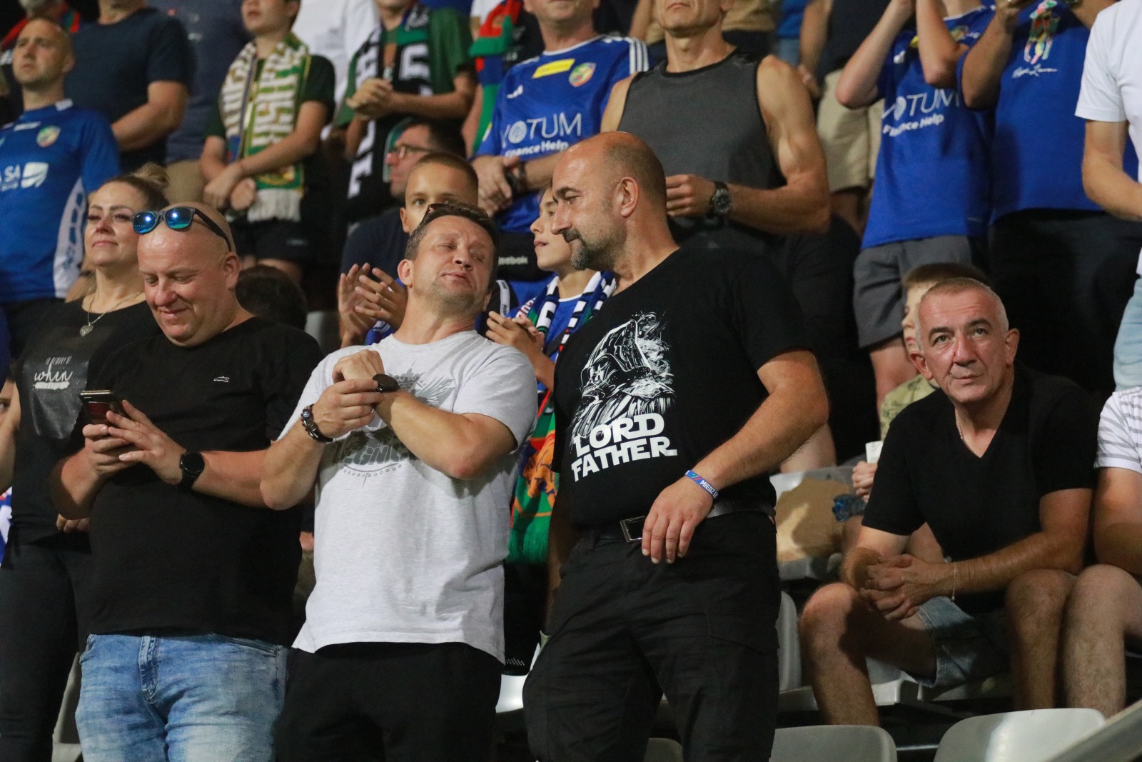 Blisko pięć tysięcy kibiców dopingowało piłkarzy Miedzi