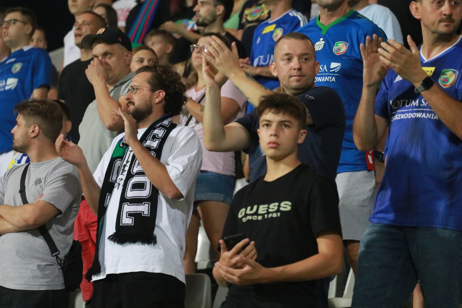 Blisko pięć tysięcy kibiców dopingowało piłkarzy Miedzi