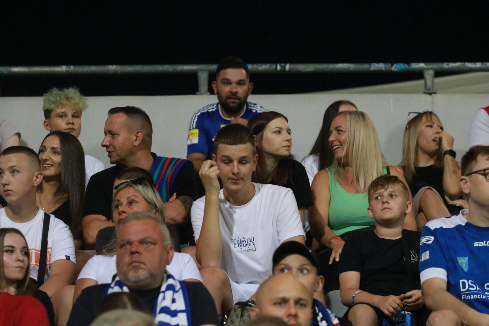 Blisko pięć tysięcy kibiców dopingowało piłkarzy Miedzi
