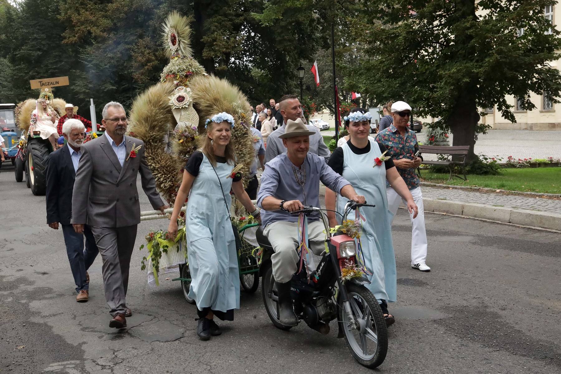 Dożynki Gminne w Legnickim Polu – Święto Plonów