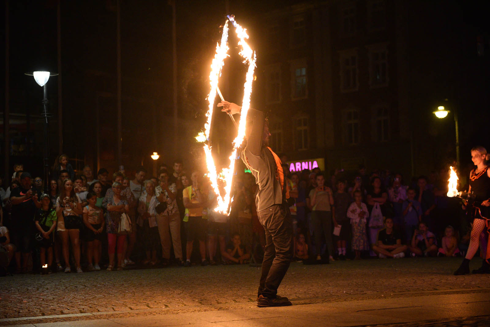 Teatr Ognia Azislight oczarował widzów spektakularnym pokazem
