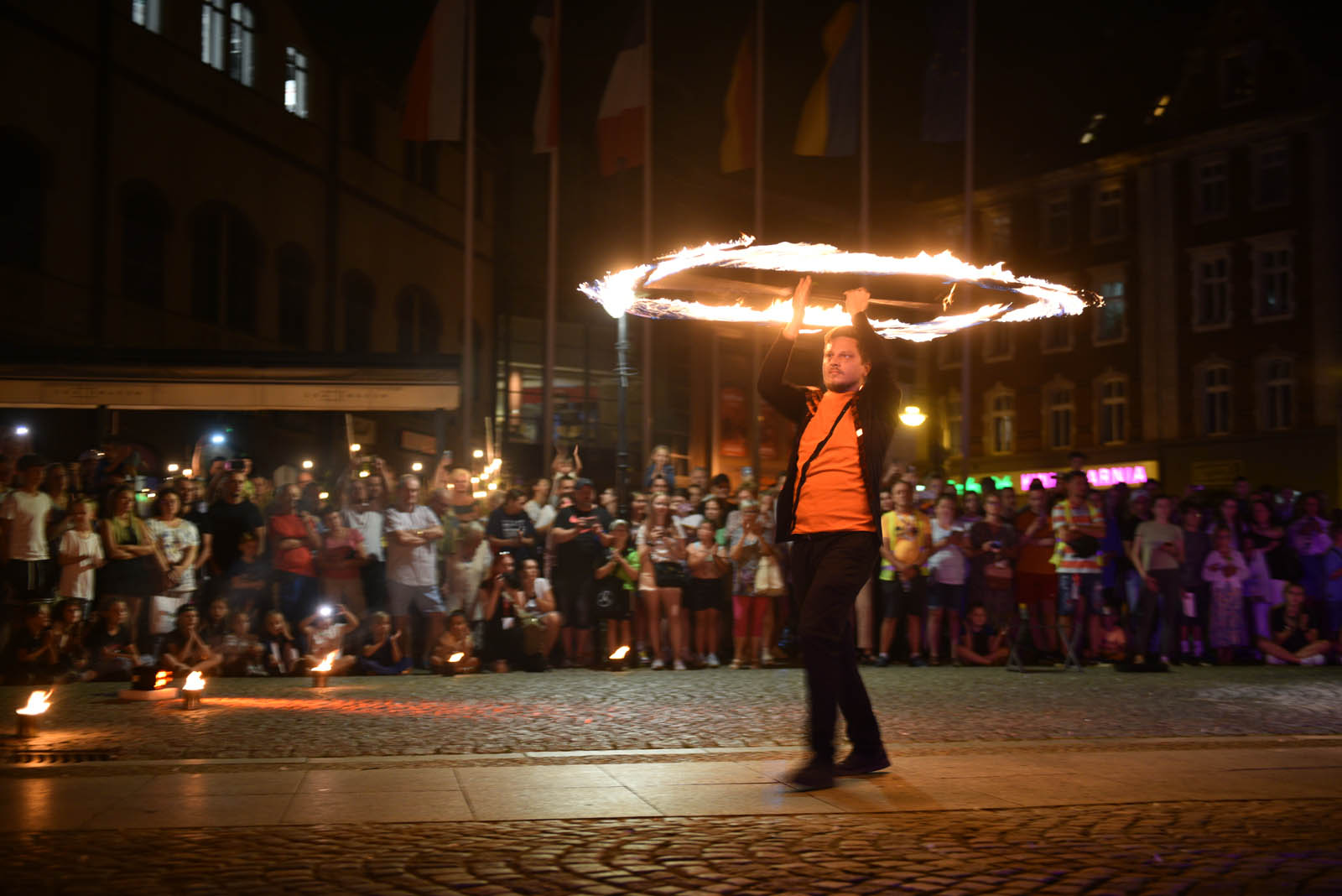 Teatr Ognia Azislight oczarował widzów spektakularnym pokazem