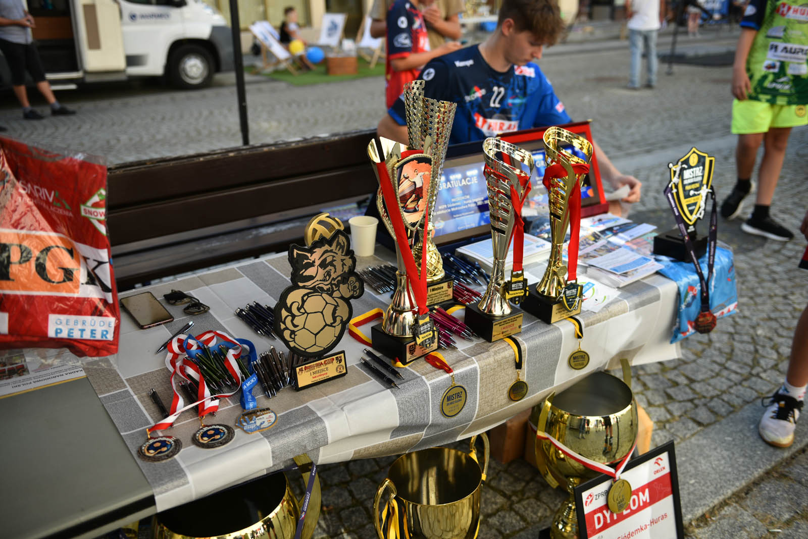 Ulica Najświętszej Marii Panny świętuje, wraz z nią legniczanie