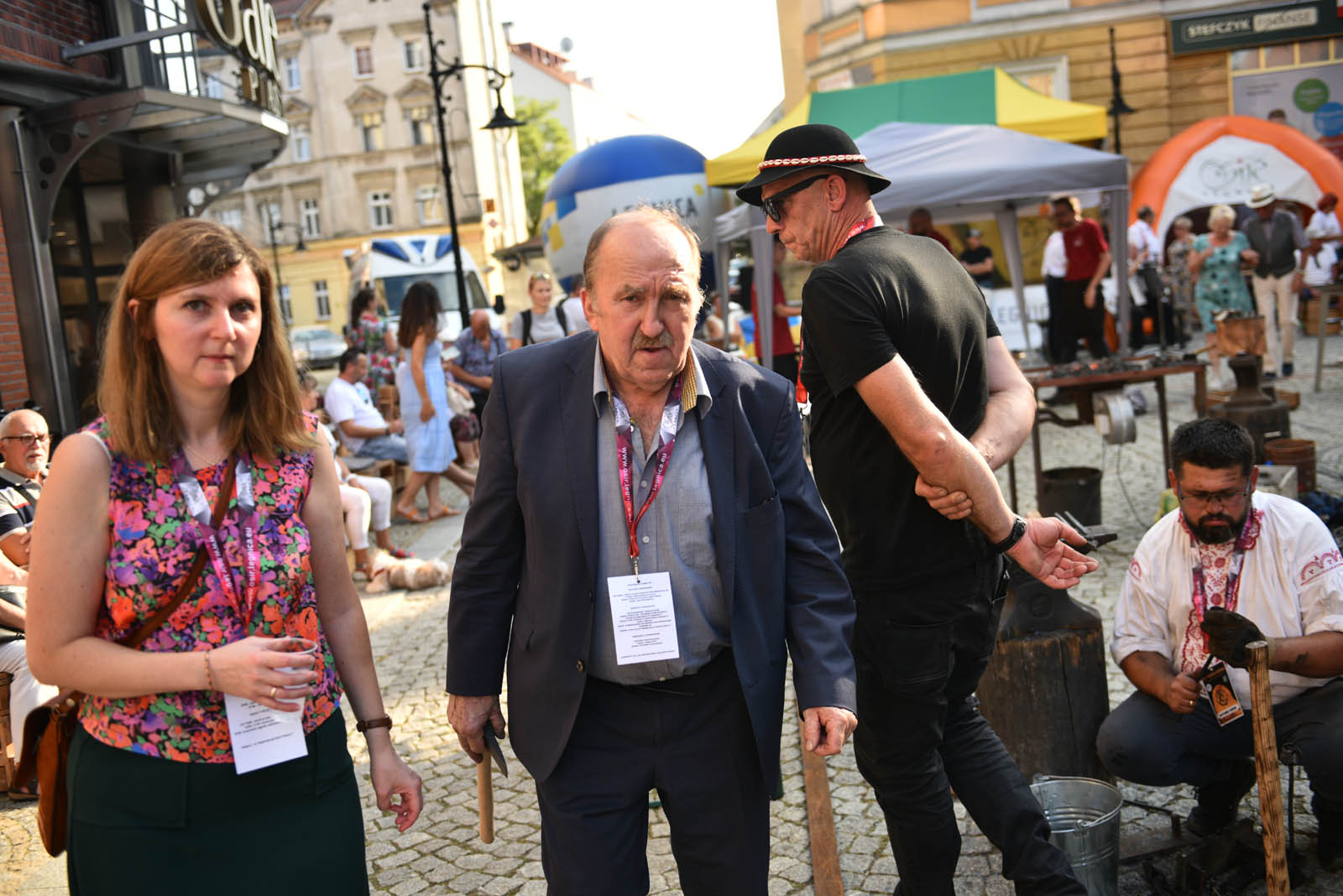 Kowale w drugim dniu turnieju wykuwali piękne kwiaty