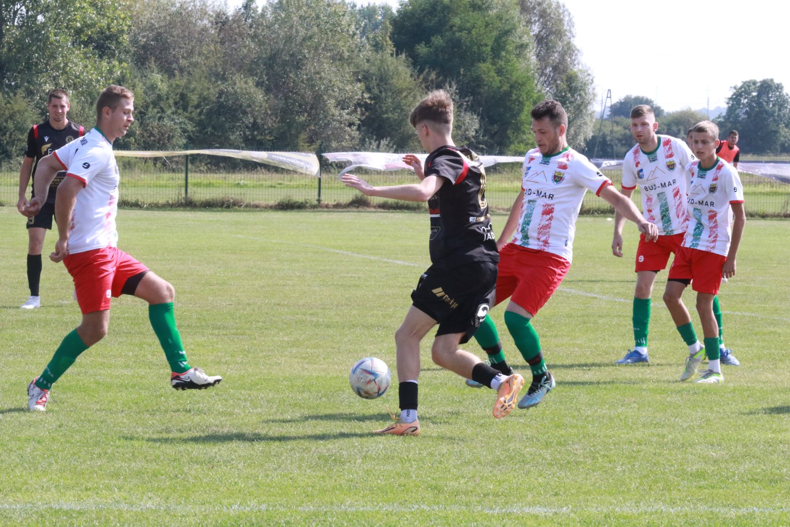 Kuniczanie wymęczyli zwycięstwo nad Unią Rosochatą
