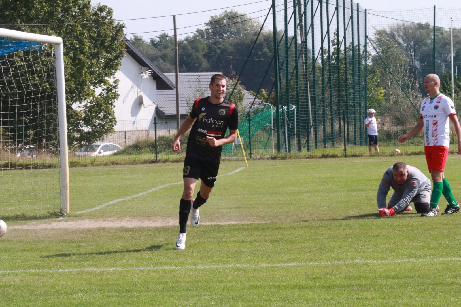 Kuniczanie wymęczyli zwycięstwo nad Unią Rosochatą