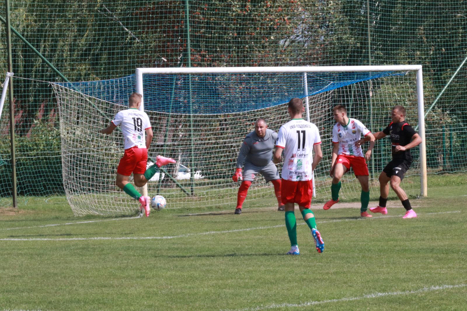 Kuniczanie wymęczyli zwycięstwo nad Unią Rosochatą
