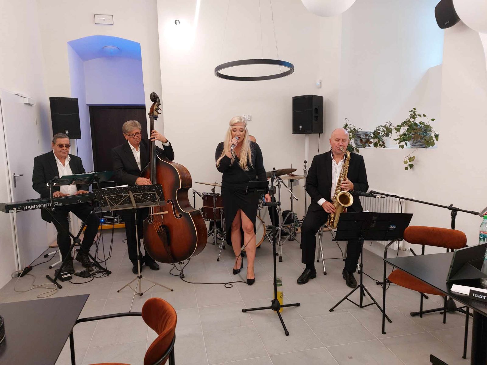 Wpadnij do „Kleksa” w Zamku Piastowskim, tam już gra muzyka