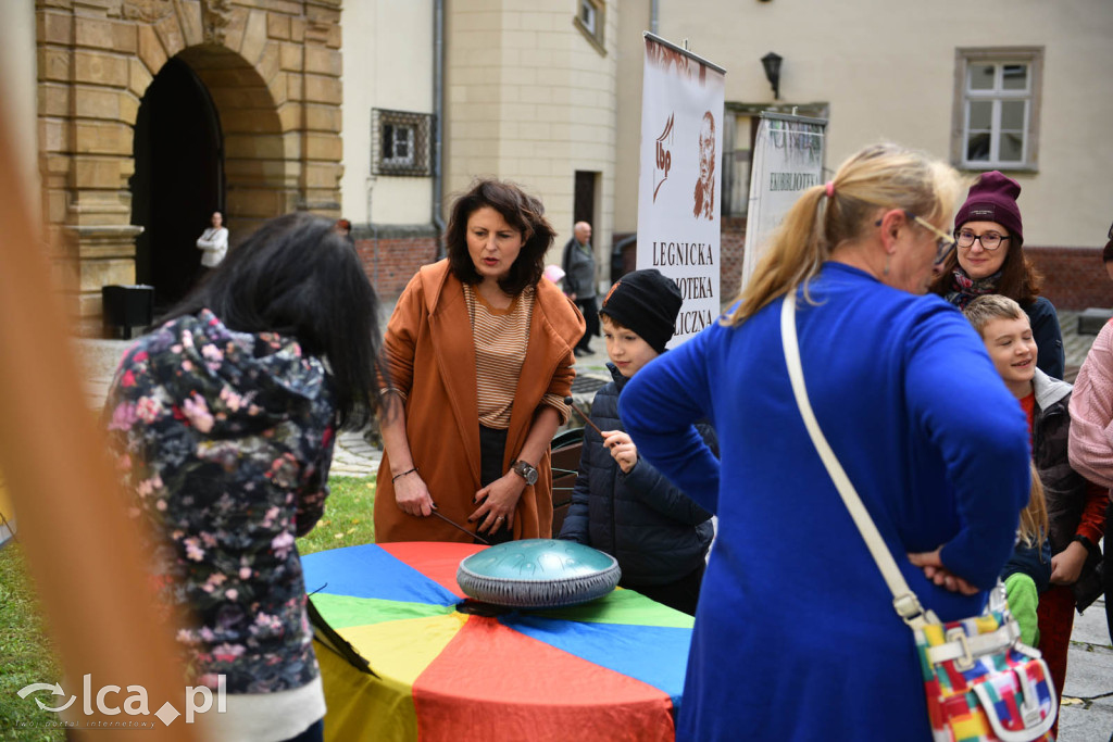 Sobotni „Weekend z Witelonem” na dziedzincu zamku