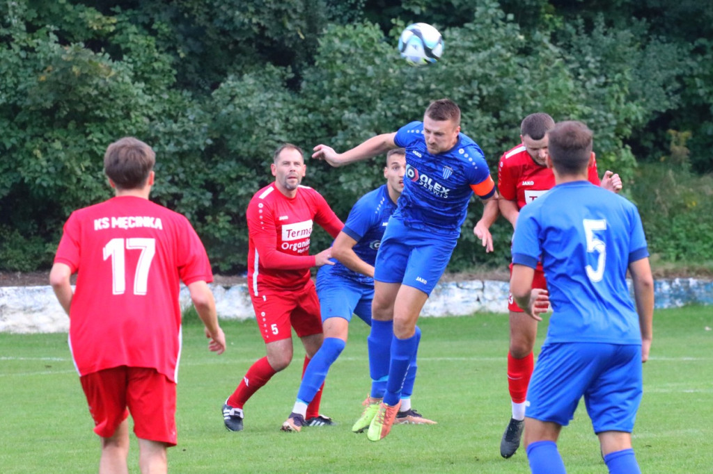 Klasa Okręgowa:  Konfeks Legnica - KS Męcinka 6:0