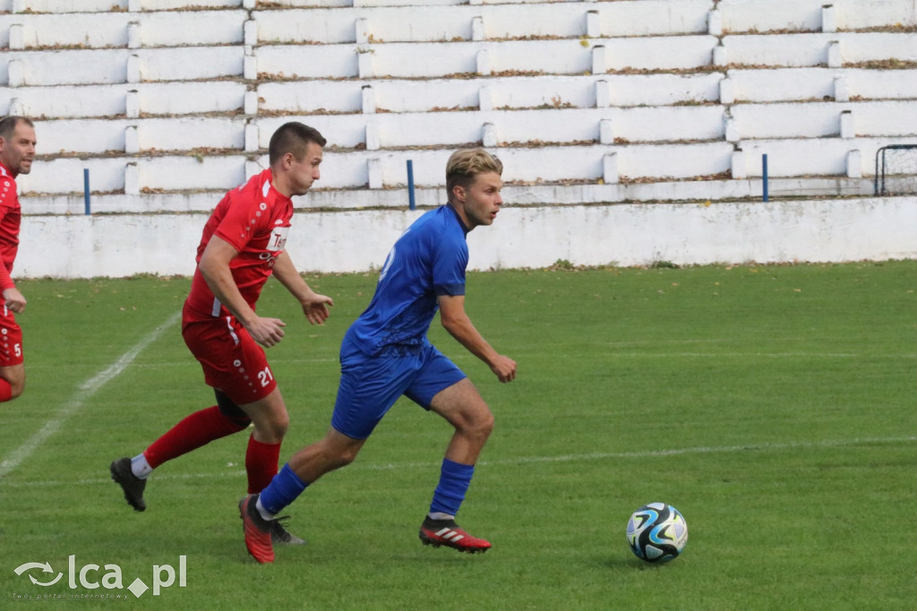 Klasa Okręgowa:  Konfeks Legnica - KS Męcinka 6:0