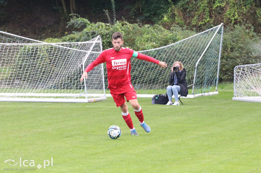 Klasa Okręgowa:  Konfeks Legnica - KS Męcinka 6:0