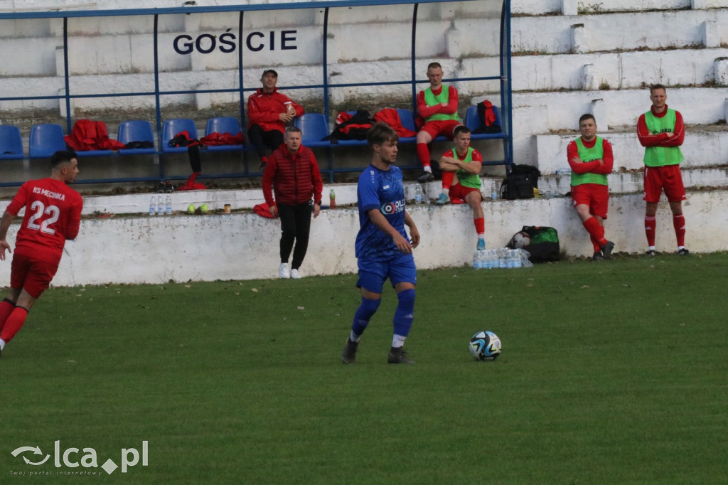 Klasa Okręgowa:  Konfeks Legnica - KS Męcinka 6:0