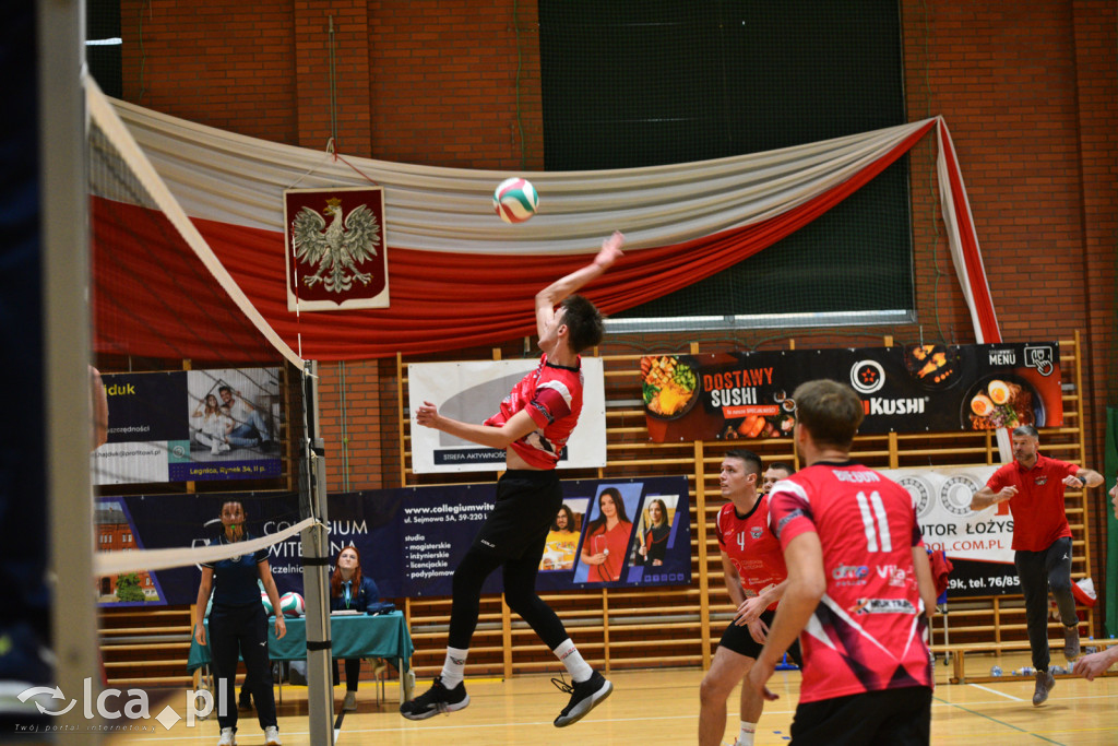 Tubądzin Volley MOSiR bez szans. Pewne zwycięstwo Ikara