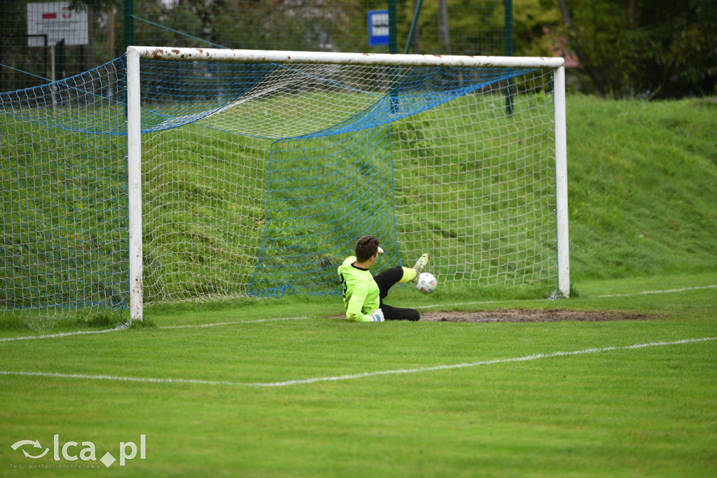 Błękitni Koskowice - Konfeks Legnica 0:7