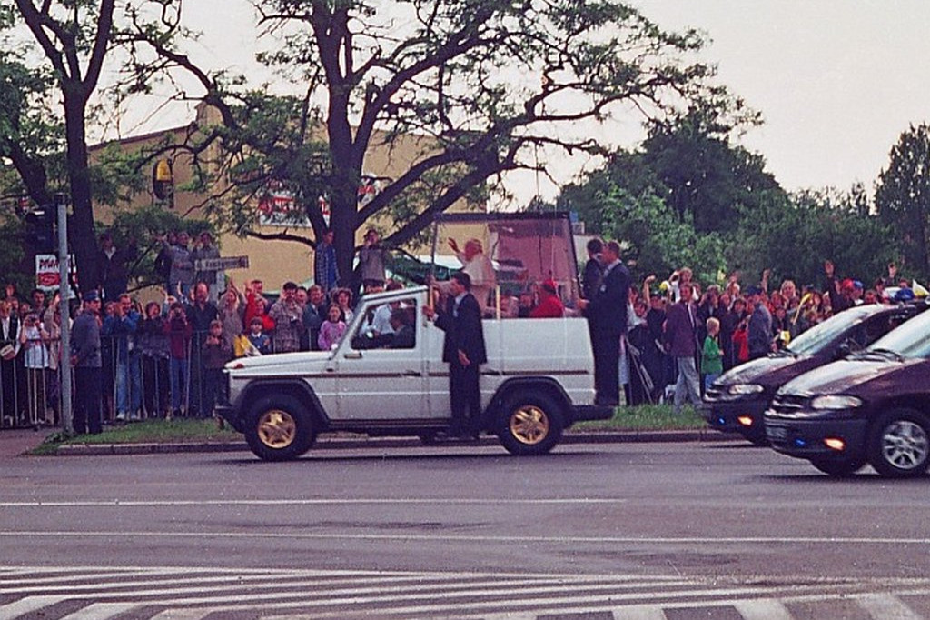 W 1997 roku Jan Paweł II był w Legnicy