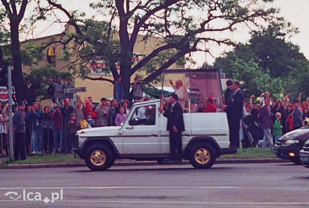 W 1997 roku Jan Paweł II był w Legnicy