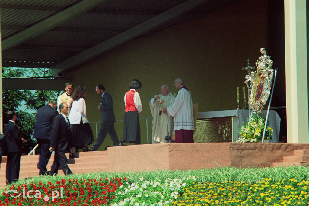 W 1997 roku Jan Paweł II był w Legnicy