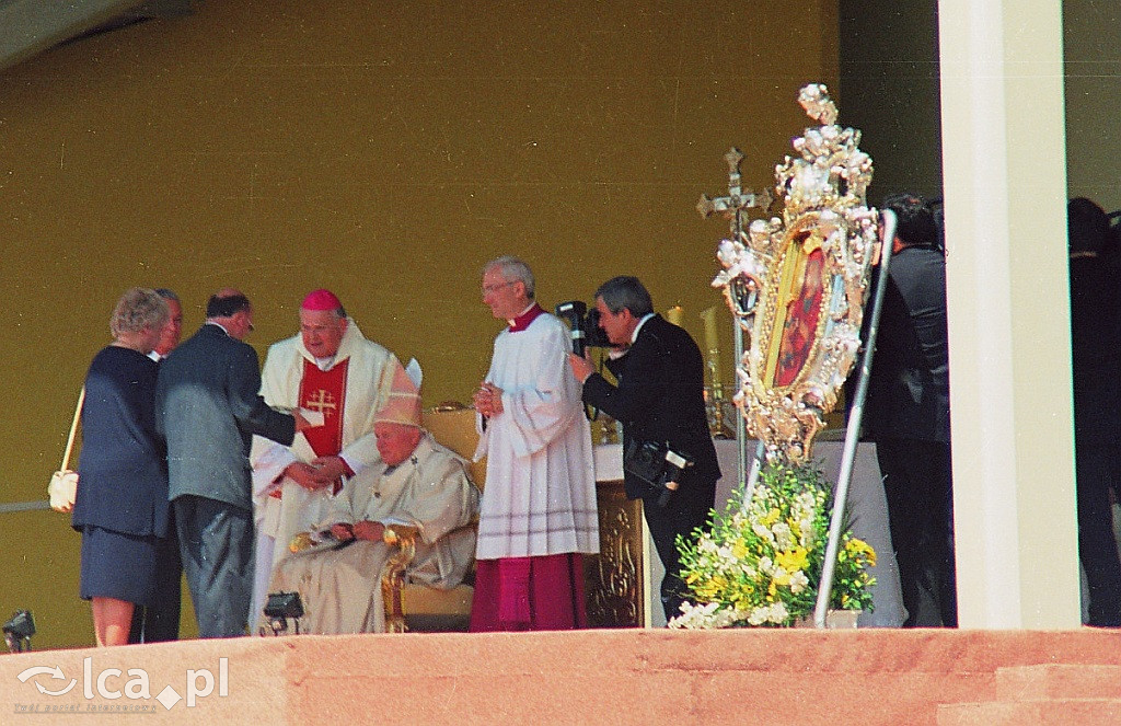 W 1997 roku Jan Paweł II był w Legnicy